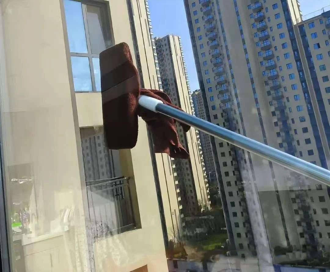 太原凡品家装 | 为什么不建议用大玻璃“封阳台”？听内行人分析，我恍然大悟！